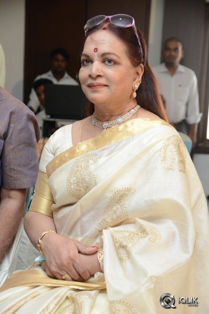 Aina-Ishtam-Nuvvu-Movie-First-Look-Launch